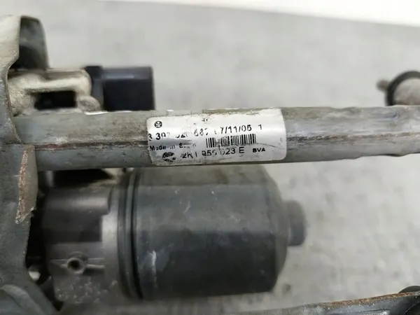 Pyyhkijämekanismi VW Touran I 2K1955119B image 7