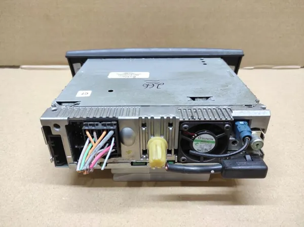 Rádio CD Carminat Renault OEM 8200514871 Usado image 5