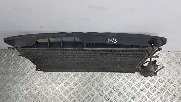 Volvo XC90 2005 Kylmäainekondensaattori / AC Radiatori OEM 30665562 image 4