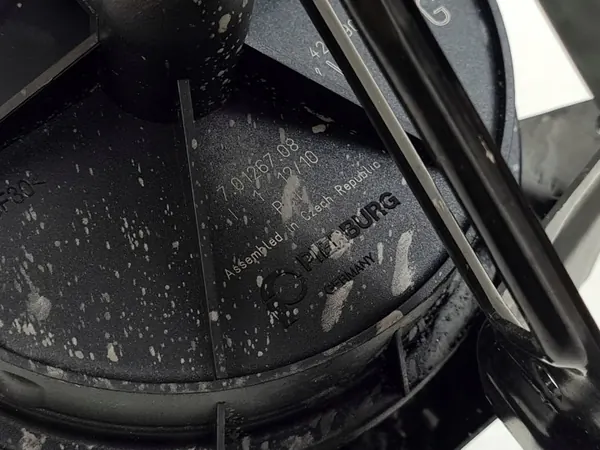 Audi R8 toissijainen ilmapumppu OEM 420906601B image 9