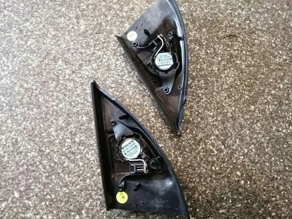 Volvo XC60 Soundsystem OEM 30797139 - Gebraucht image 9