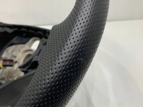 VOLANT SKODA SUPERB III image 4