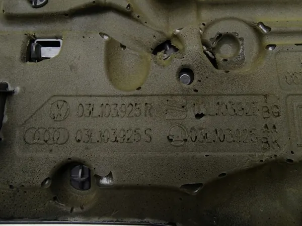 Couvercle Moteur Supérieur OEM 03L103925R VW/Audi image 8