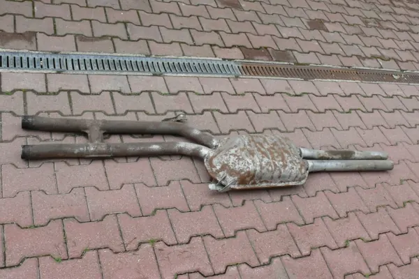Silencieux central Audi A8 D2 3.3 TDI OEM 4D0253411A image 6