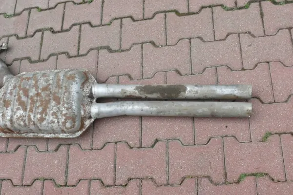 Silencieux central Audi A8 D2 3.3 TDI OEM 4D0253411A image 9