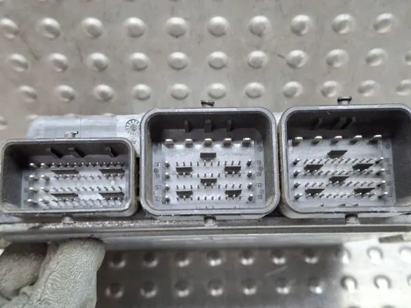 OEM S26282978 Controller voor Citroen Peugeot 1.6 EHDI image 3