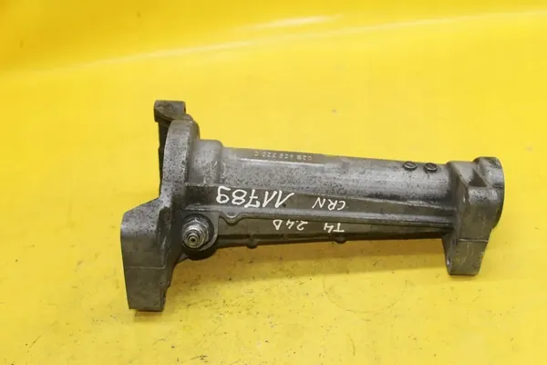 VW T4 2.4 D Half Shaft Support 02B409320C image 3