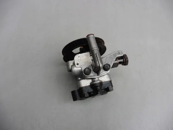 Bomba de direção assistida Hyundai Accent 94-00 Elantra 1.5 16v OEM image 3