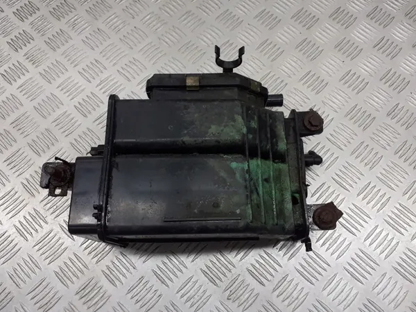 Filtro de carvão Subaru OE OEM 138600-7180 Usado image 4