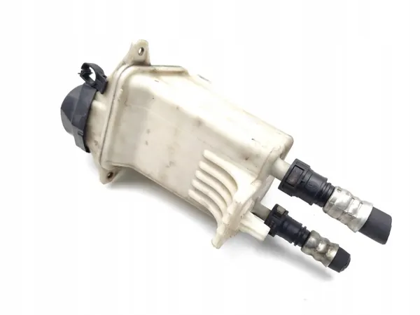 Begagnad Citroen servostyrningsbehållare 2.2 HDi 130 image 3