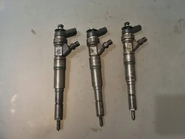 INYECTOR E46 LIFT 2.0D 0445110080 image 3