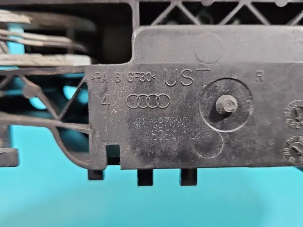 Oikea Etu Ulko-ovi Kahva Audi A8 D4 4H image 5