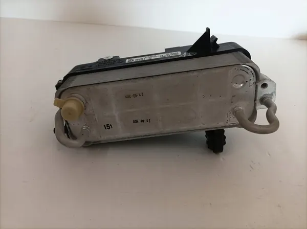 BMW G11 G14 G15 G16 G30 G31 G32 A/C Kondenseri 9891030 image 2