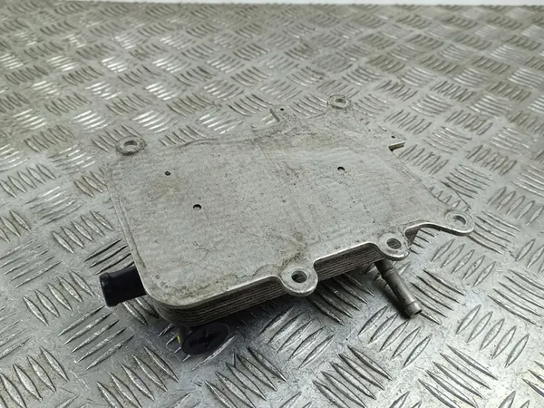 Refroidisseur d'huile KIA Telluride 2022 image 4