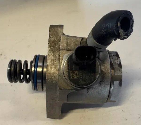 Bränslepump OEM 04E127026AA - Volkswagen OE image 3