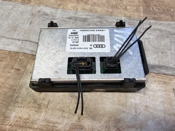 Gebrauchtes Audi OE LED-Lichtmodul 89392242 image 4