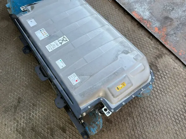 Mercedes Hybrid Tractiebatterij OEM A2053404500 image 3