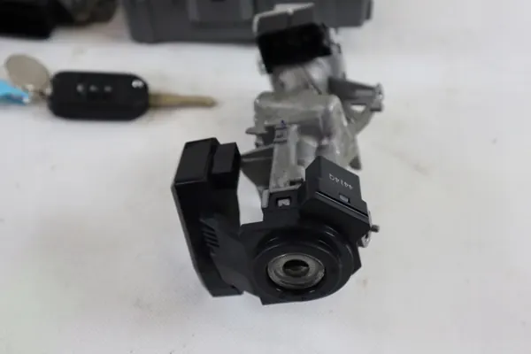 Ordinateur BSI Honda CR-V IV 1.6 D OEM 37820-RSX image 5