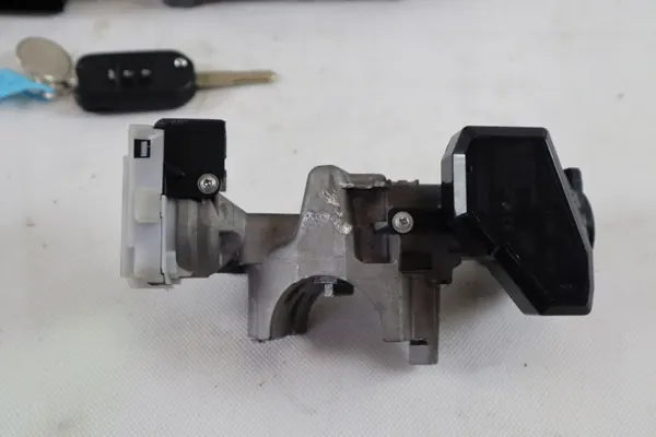 Ordinateur BSI Honda CR-V IV 1.6 D OEM 37820-RSX image 6