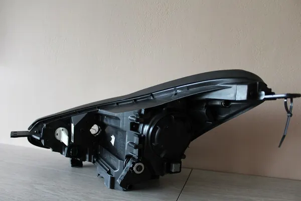 Faros Delantero Derecho Kia Sportage IV image 3