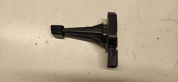 Kia OE 21590-2A110 Moottoriöljyn tason anturi image 2