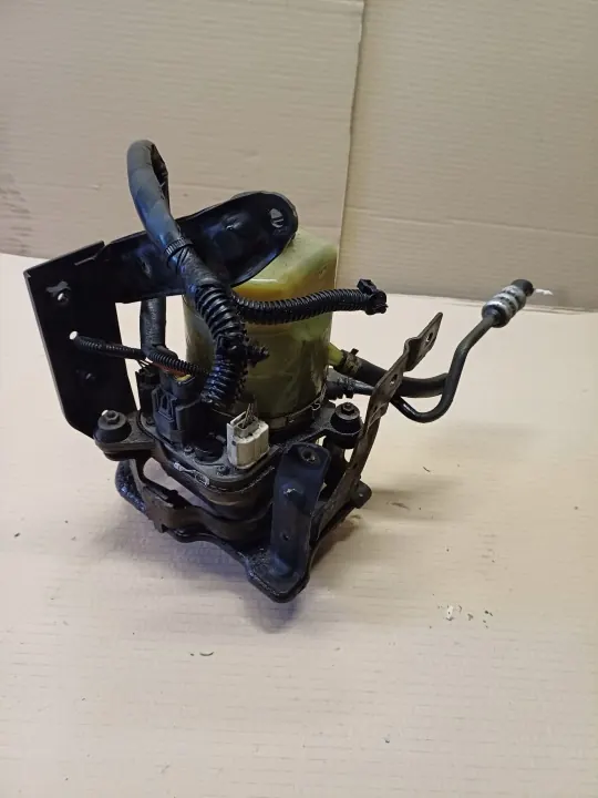 Pompe de direction Ford OEM 4M51-3K514-CB Occasion image 2