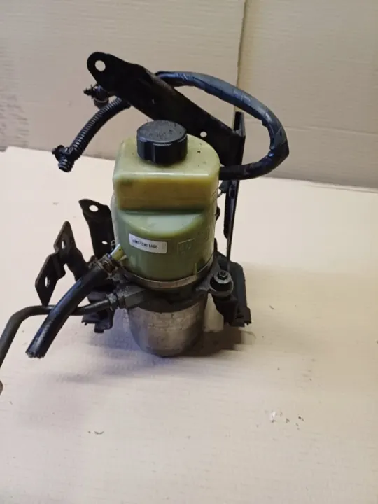 Pompe de direction Ford OEM 4M51-3K514-CB Occasion image 3