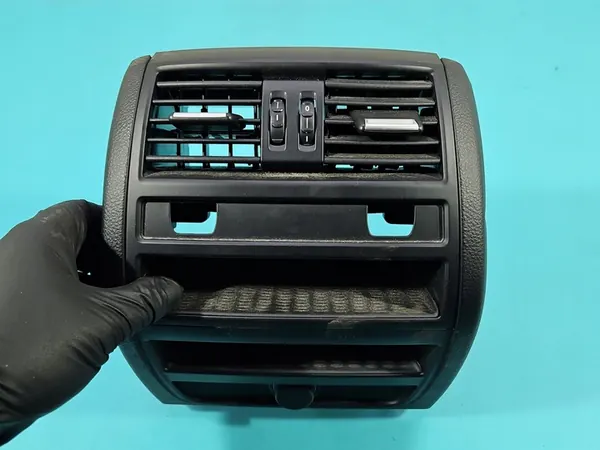 Grade de ventilação BMW F10 F11 64229158312 image 3