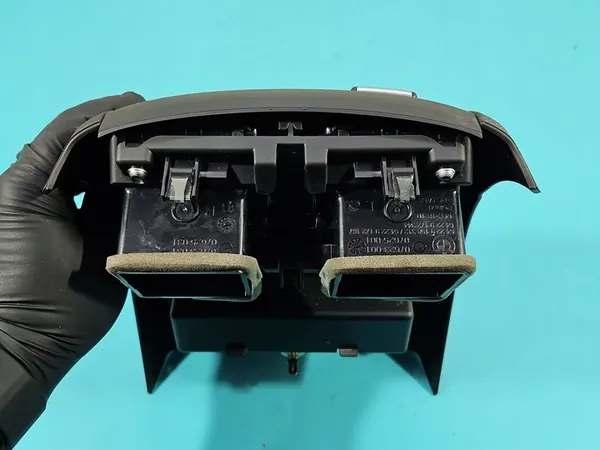 Grade de ventilação BMW F10 F11 64229158312 image 5