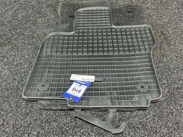Alfombrillas Ford Transit Tourneo Connect OEM DSA8165 Delanteras image 2