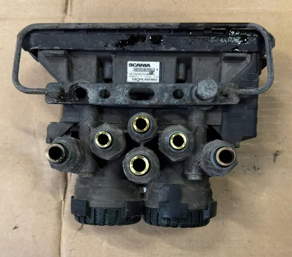 Soupape Modulatrice OEM 2653385 Essieu Arrière Scania image 4
