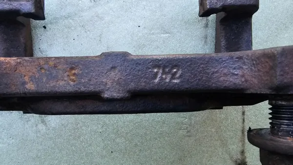 Support d'étrier avant droit OEM 742 pour Volvo XC90 image 4