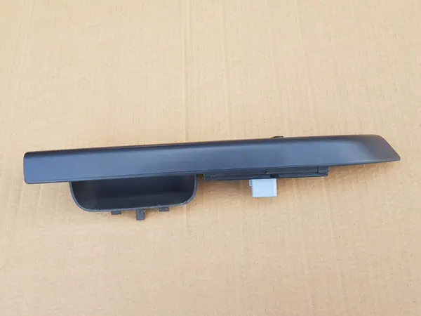 Fensterpanel Tür - Vorderer Linker Griff / VW Touran I image 9