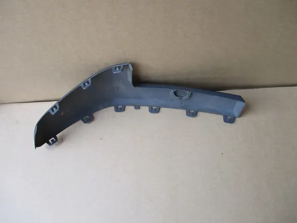 Etuoikea puskurin lista Renault Megane II Lift 8200490342 image 2