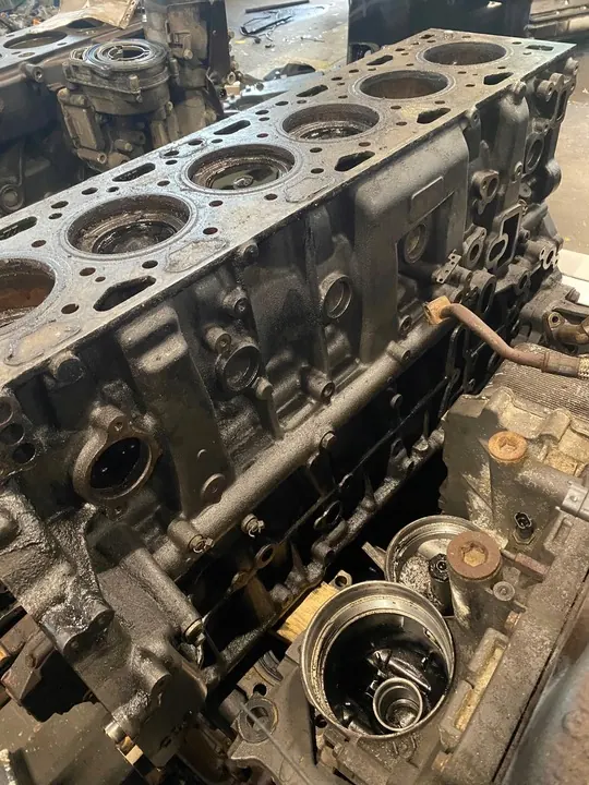 DAF MX-11 Motorblock med komplett kolvmontering OEM image 2