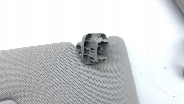 Honda ZR-V Solskydd OEM AMD229422 - Begagnad image 6