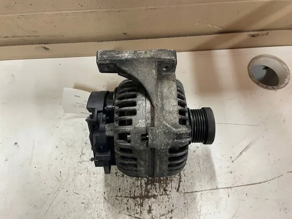 Vaihtovirtageneraattori VOLVO XC90 I 2.4L diesel 2005 image 3