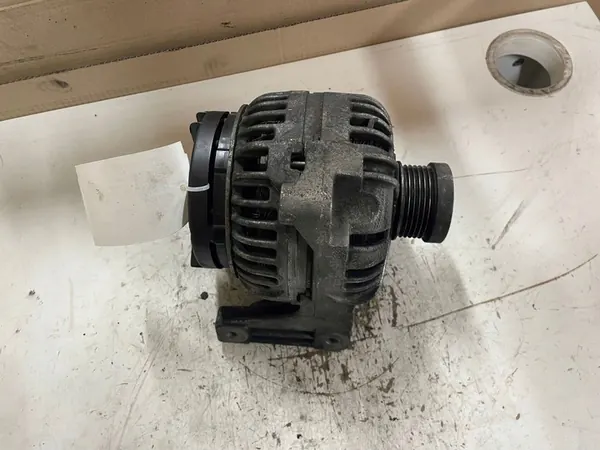 Vaihtovirtageneraattori VOLVO XC90 I 2.4L diesel 2005 image 4
