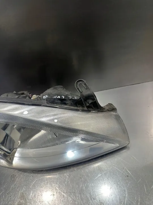 Opel Combo C 2005 Oikea Etuvalaisin image 3