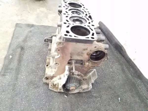 Gebrauchter Skoda Motorblock OEM CAYT für Superb B6 image 5