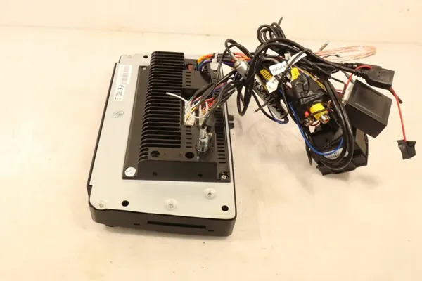 Radio Skoda OEM CY131CY pour Octavia II Lift image 8