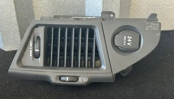 Grille d'admission d'air Mercedes Actros MP4 OEM A9608300454 image 2