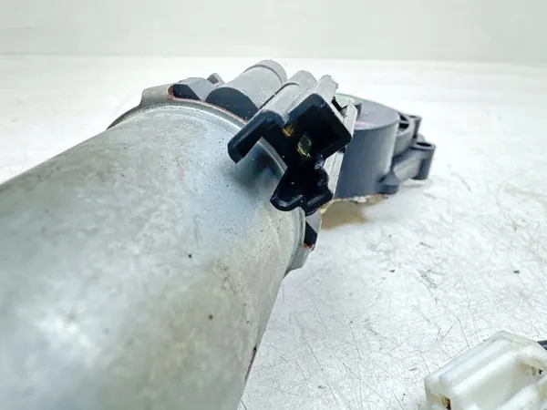 Bestuurderszetelmotor Rav4 III 05- 85820-33020 image 2