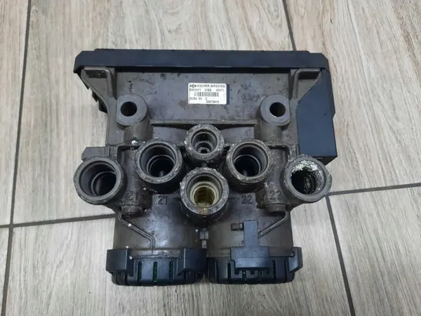 EBS-Hinterachsventil OEM 20570910 K001411 Renault Volvo image 2