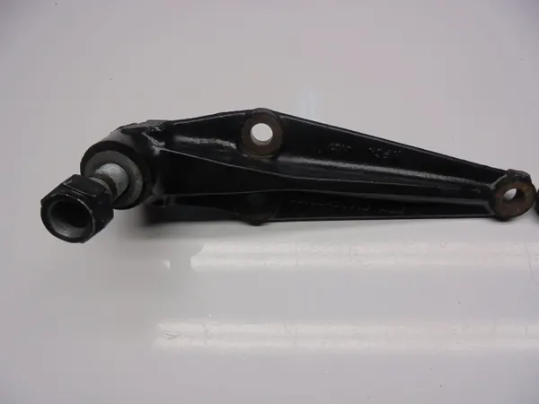Soporte amortiguador delantero MAN TGA/TGS OEM 81437403196A image 3