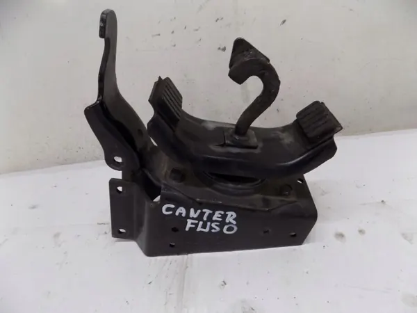 Mitsubishi Canter Fuso 13r- cabinebevestiging OEM image 4