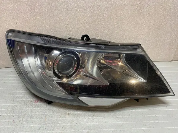 Oikea etuvalaisin SKODA SUPERB 3T Lift image 3