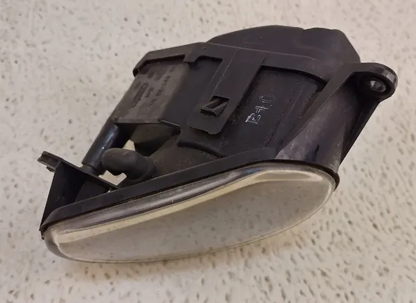 Farol de Neblina Audi Q7 4L 2005-2009 Esquerdo image 5