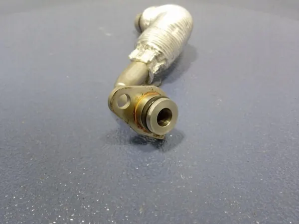 Conducto de aceite Audi SQ8 OEM 0P2145771 - Audi OE image 3
