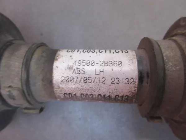 HYUNDAI SANTA FE II 2.2 CRDI Vänster Kort Axel image 4